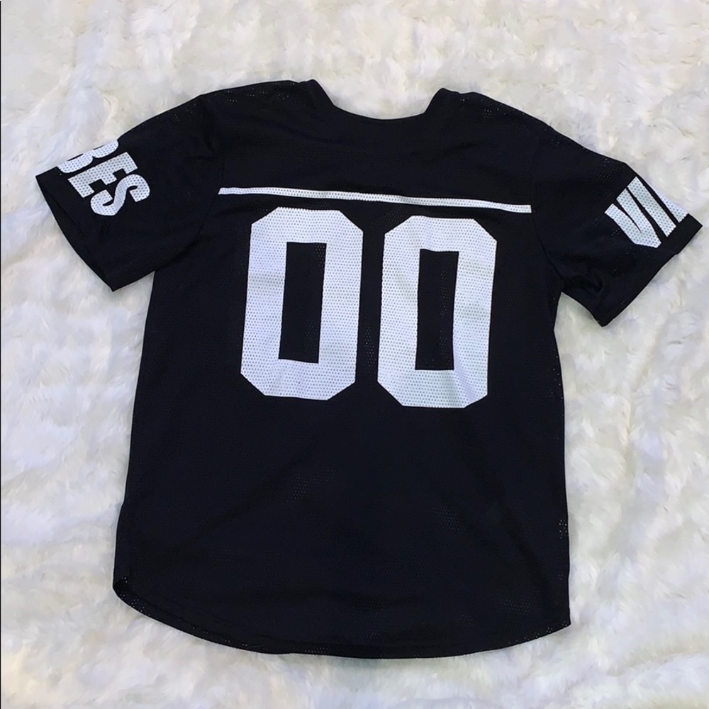 mesh  black shirt